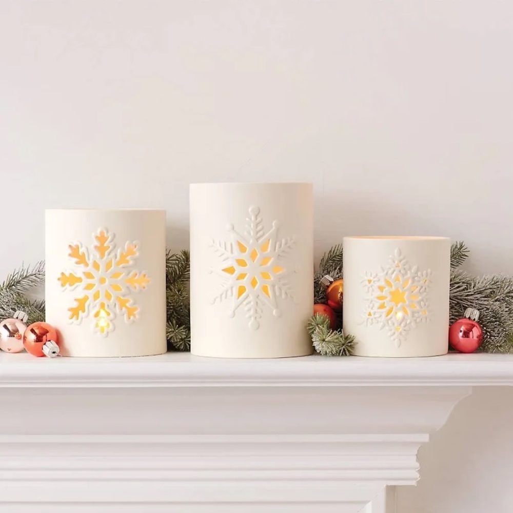 Lenox Snowflake Votive Brand New